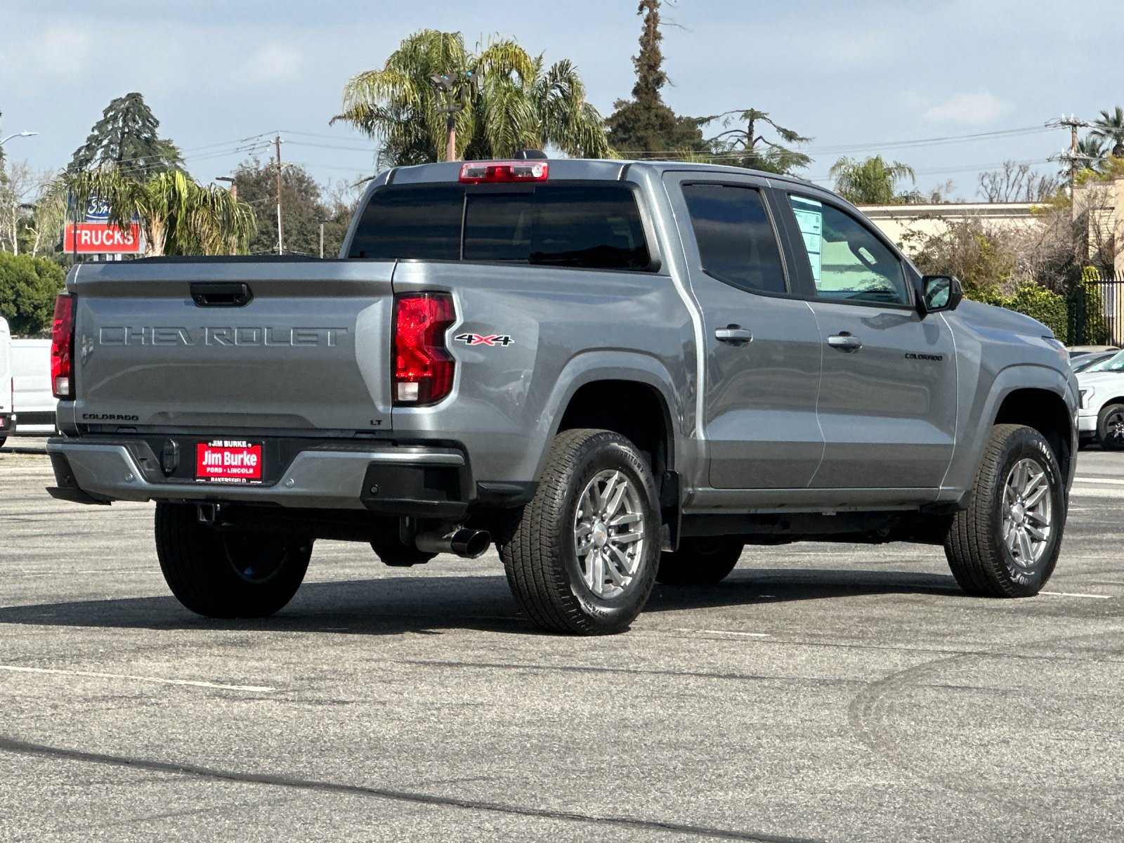 Used 2024 Chevrolet Colorado LT w/ LT Convenience Package II image 5