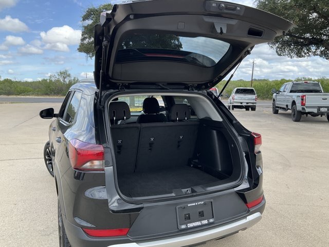 Used 2023 Chevrolet TrailBlazer LT w/ Convenience Package FWD image 15