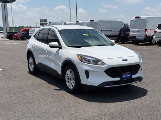 Certified 2020 Ford Escape SE FWD image 3