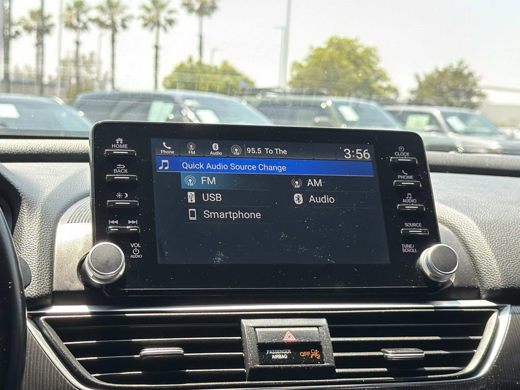Used 2018 Honda Accord Sport image 14