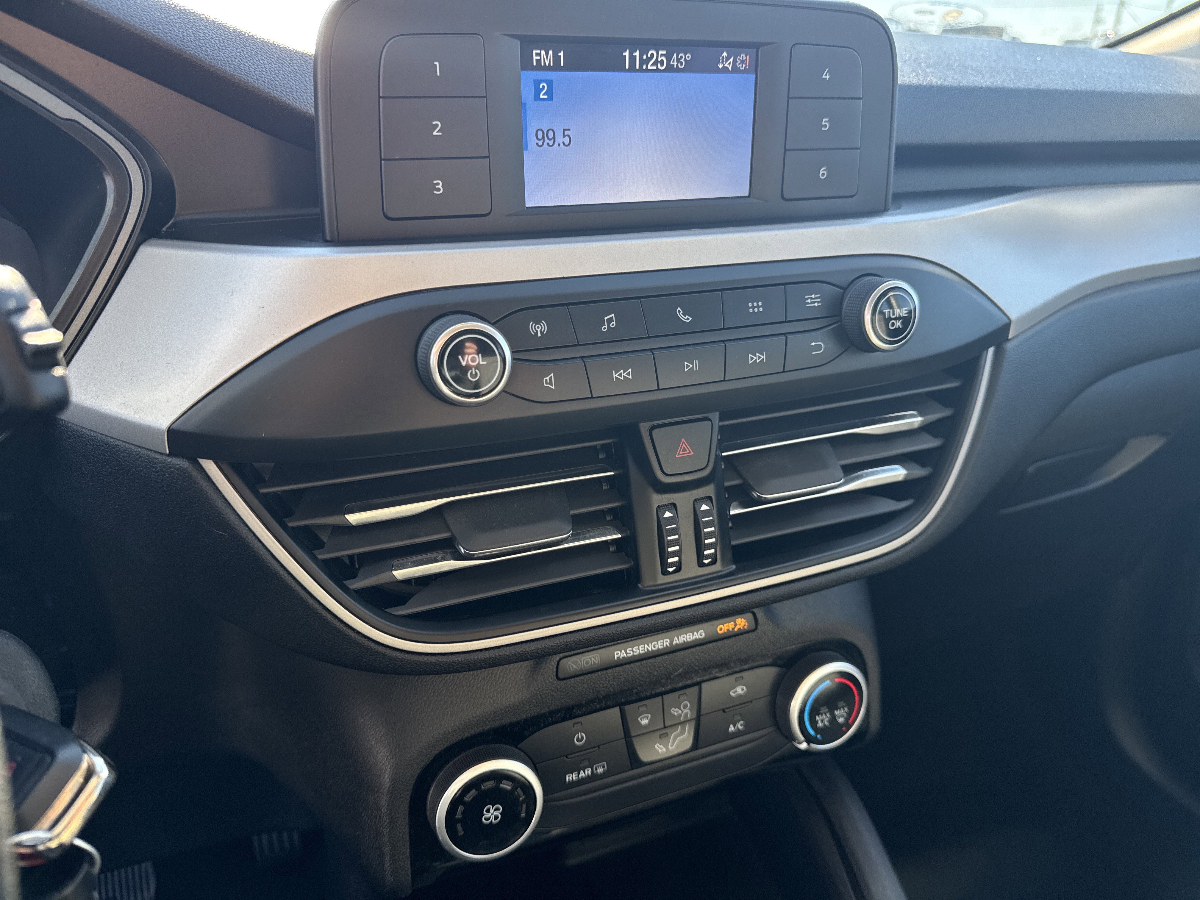 Certified 2022 Ford Escape S image 24