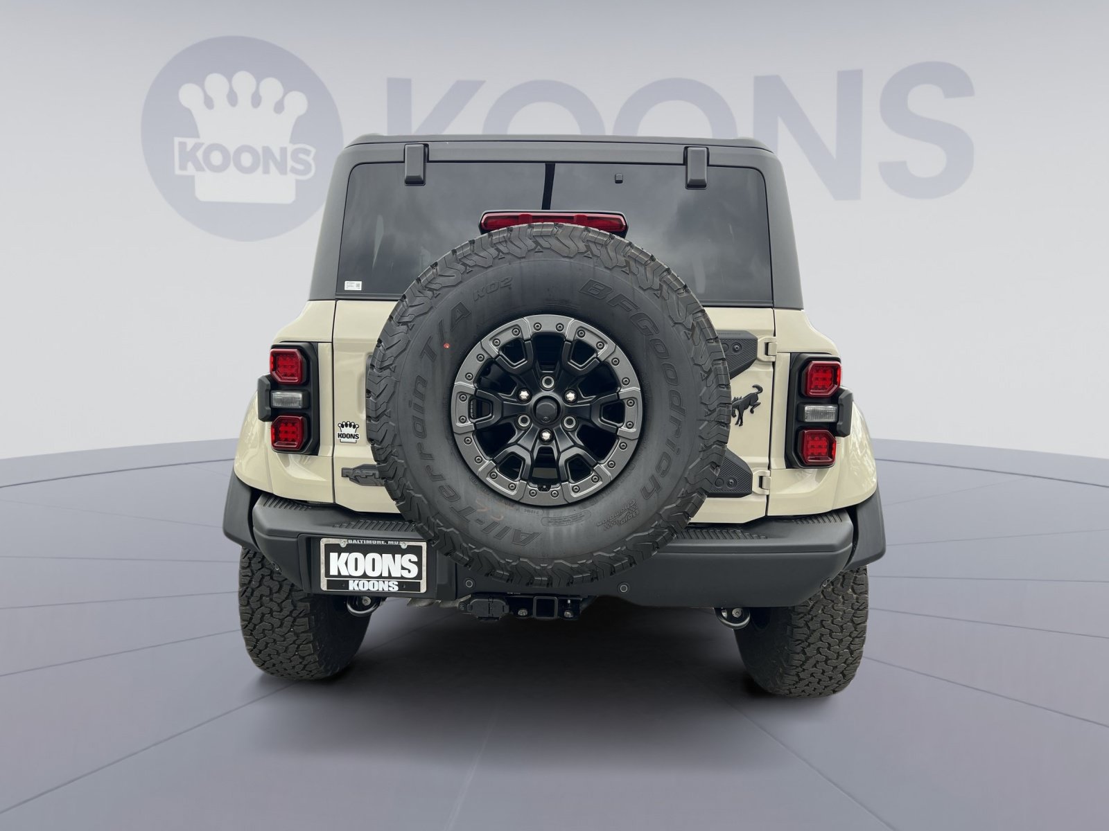 Certified 2025 Ford Bronco Raptor w/ Interior Carbon Fiber Pack AWD/4WD image 5