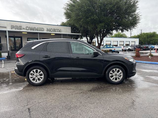 Certified 2024 Ford Escape Active FWD image 2