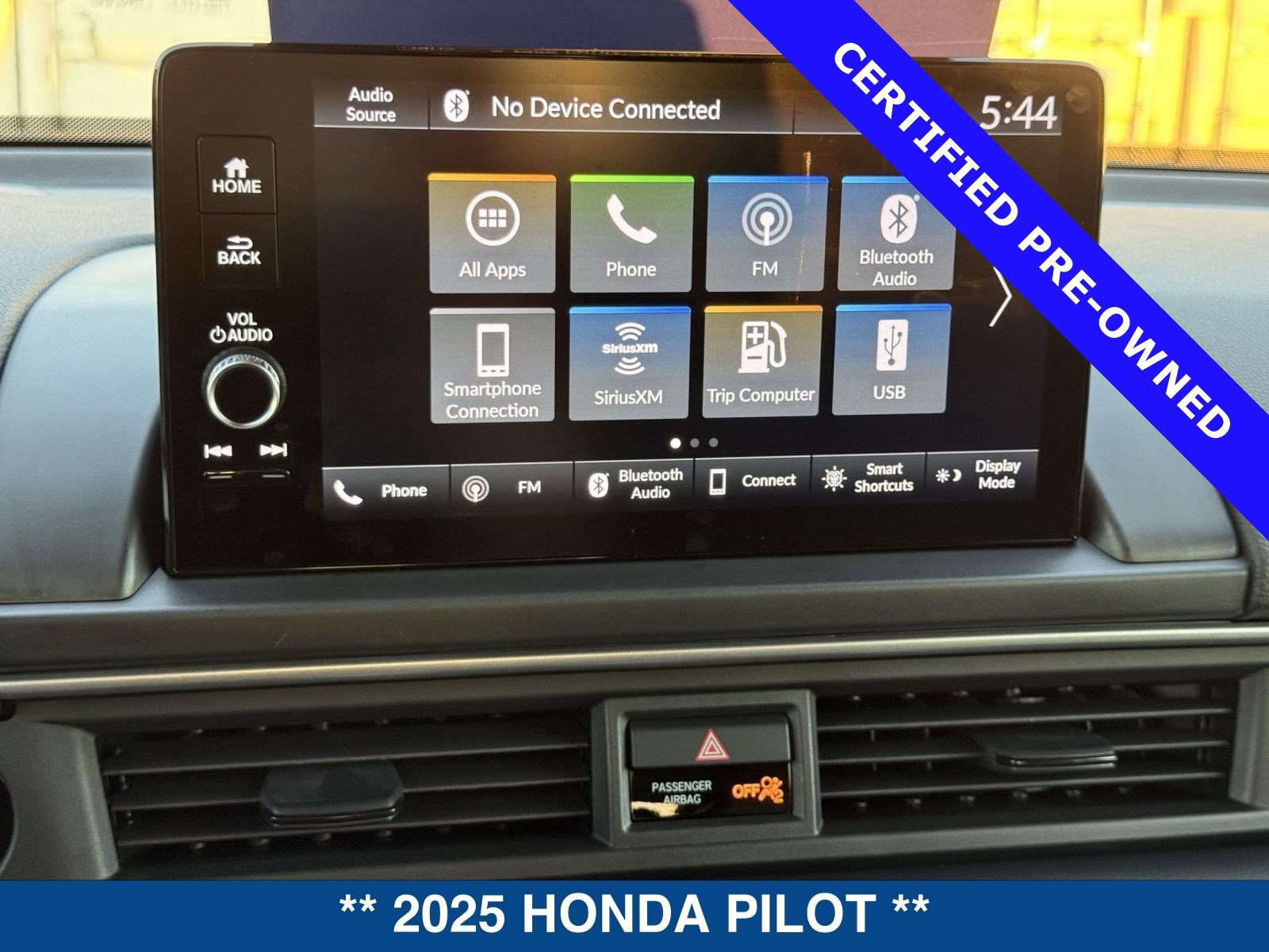 Used 2025 Honda Pilot EX-L image 30