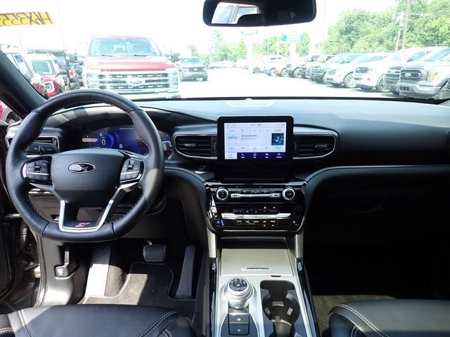 Certified 2022 Ford Explorer ST w/ Equipment Group 401A AWD/4WD image 22