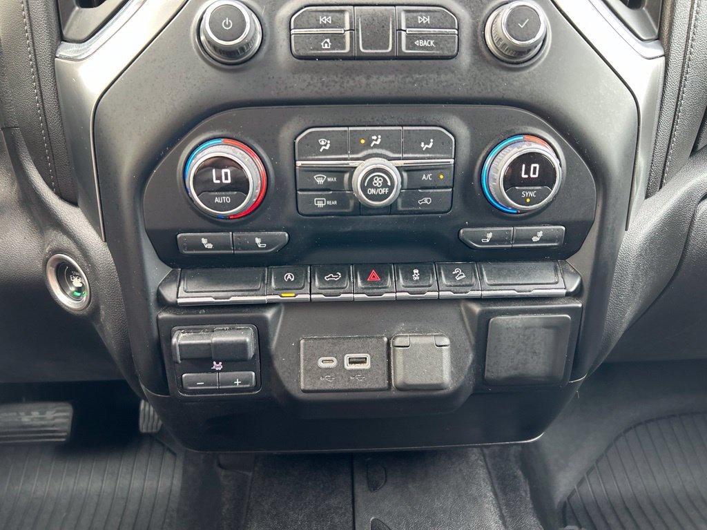 Used 2021 Chevrolet Silverado 1500 RST AWD/4WD image 14