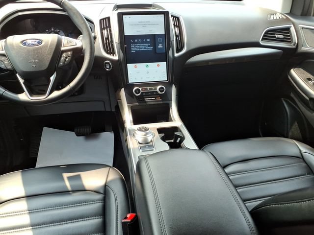 Certified 2024 Ford Edge SEL w/ Convenience Package AWD/4WD image 10