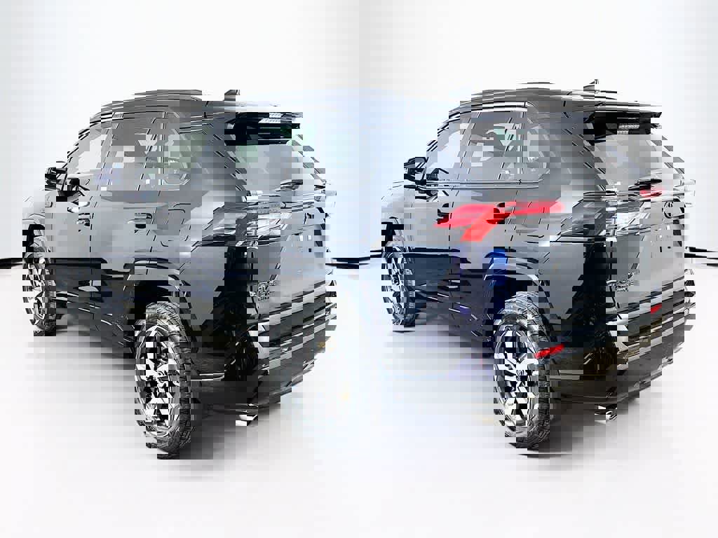 Used 2023 Toyota RAV4 SE w/ Weather & Moonroof Package image 3