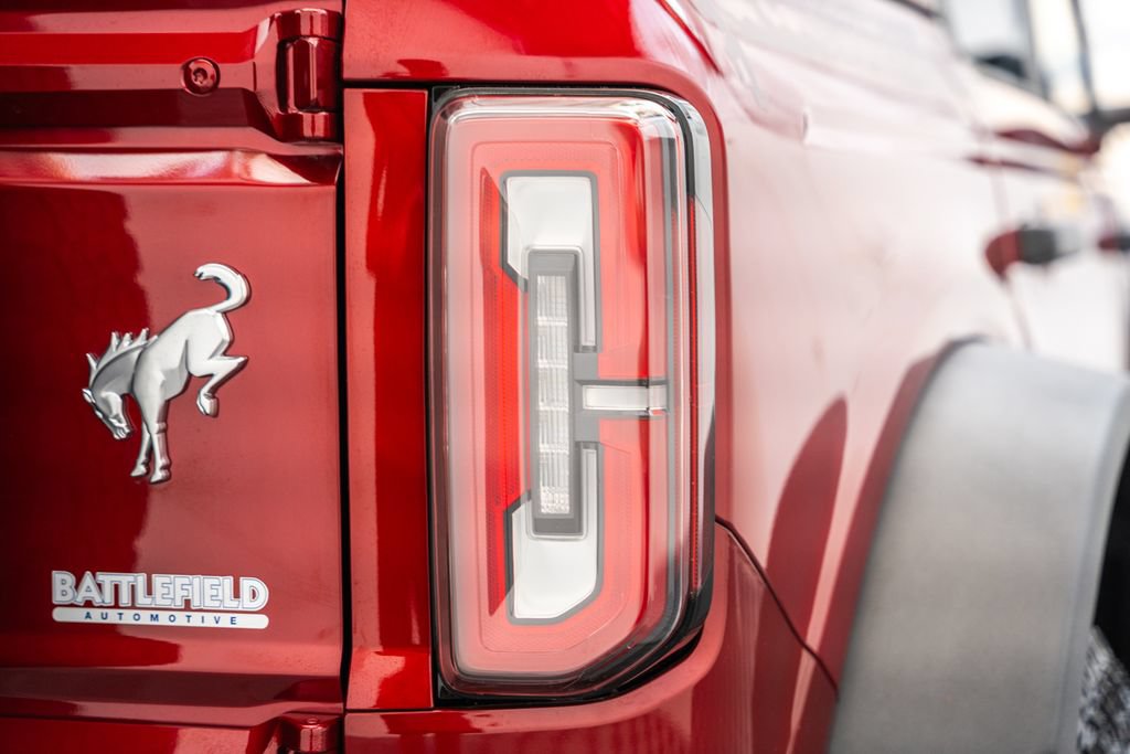 Certified 2025 Ford Bronco Badlands AWD/4WD image 8