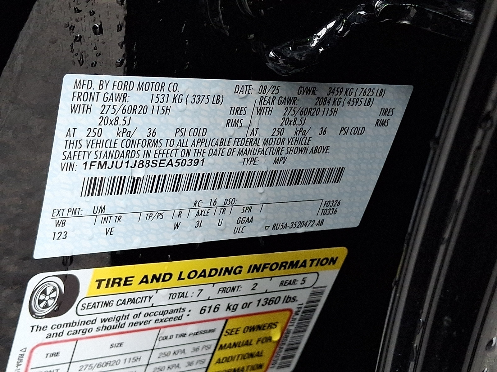 Certified 2025 Ford Expedition Active AWD/4WD image 30