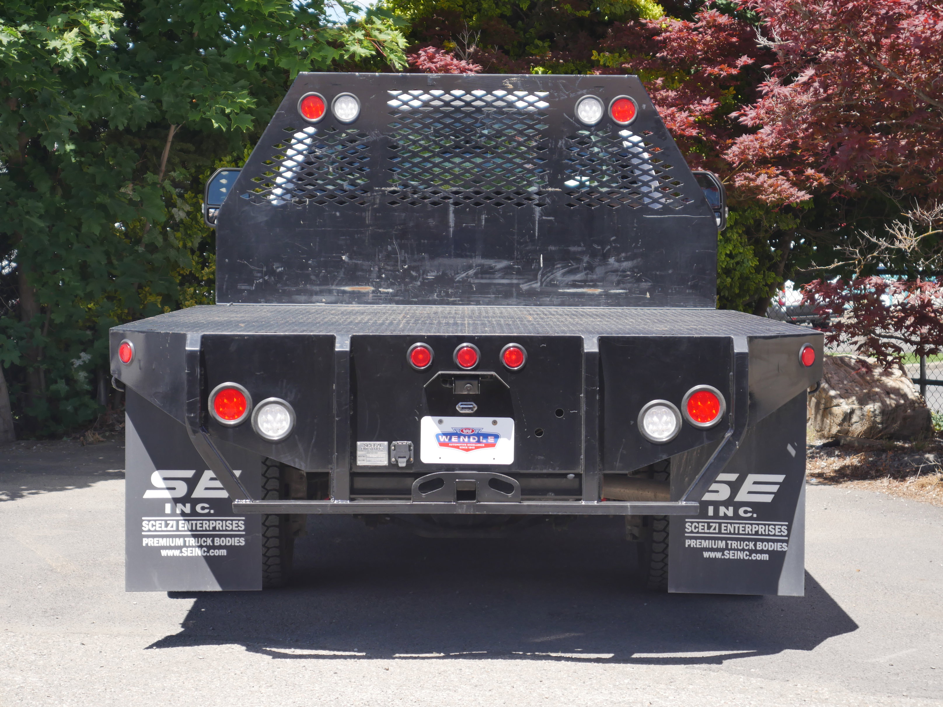 Certified 2024 Ford F550 4x4 Regular Cab Super Duty image 19