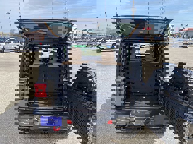 Used 2021 Jeep Wrangler Rubicon w/ Uconnect 4C Nav & Sound Group AWD/4WD image 20