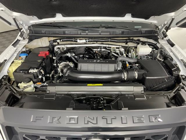 Used 2024 Nissan Frontier S w/ S Utility Package image 9