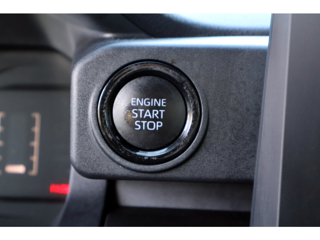 Used 2024 Toyota Tacoma SR RWD image 6