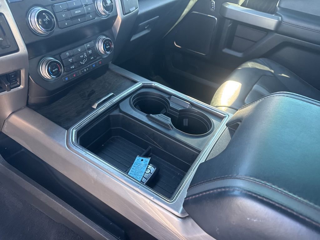 Certified 2019 Ford F250 Platinum w/ Platinum Ultimate Package image 15