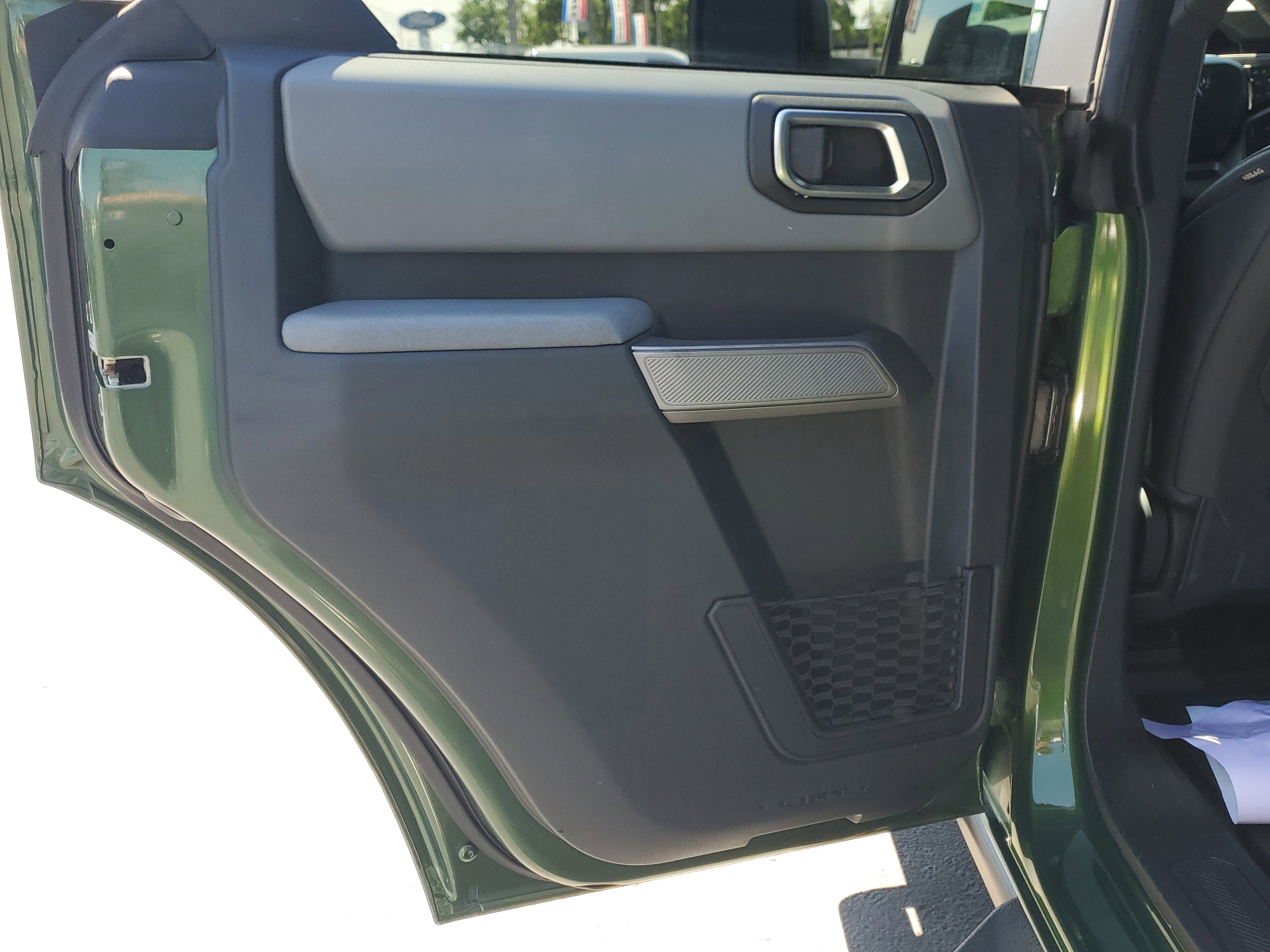 Certified 2023 Ford Bronco Black Diamond image 10