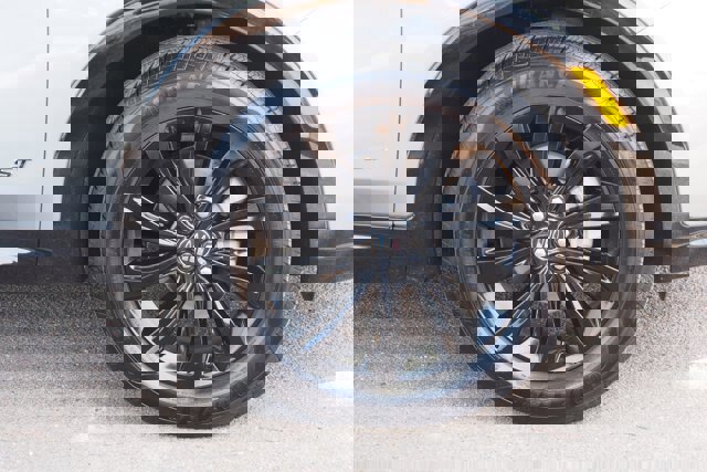 Used 2025 Buick Envista Sport Touring w/ Convenience I Package FWD image 9