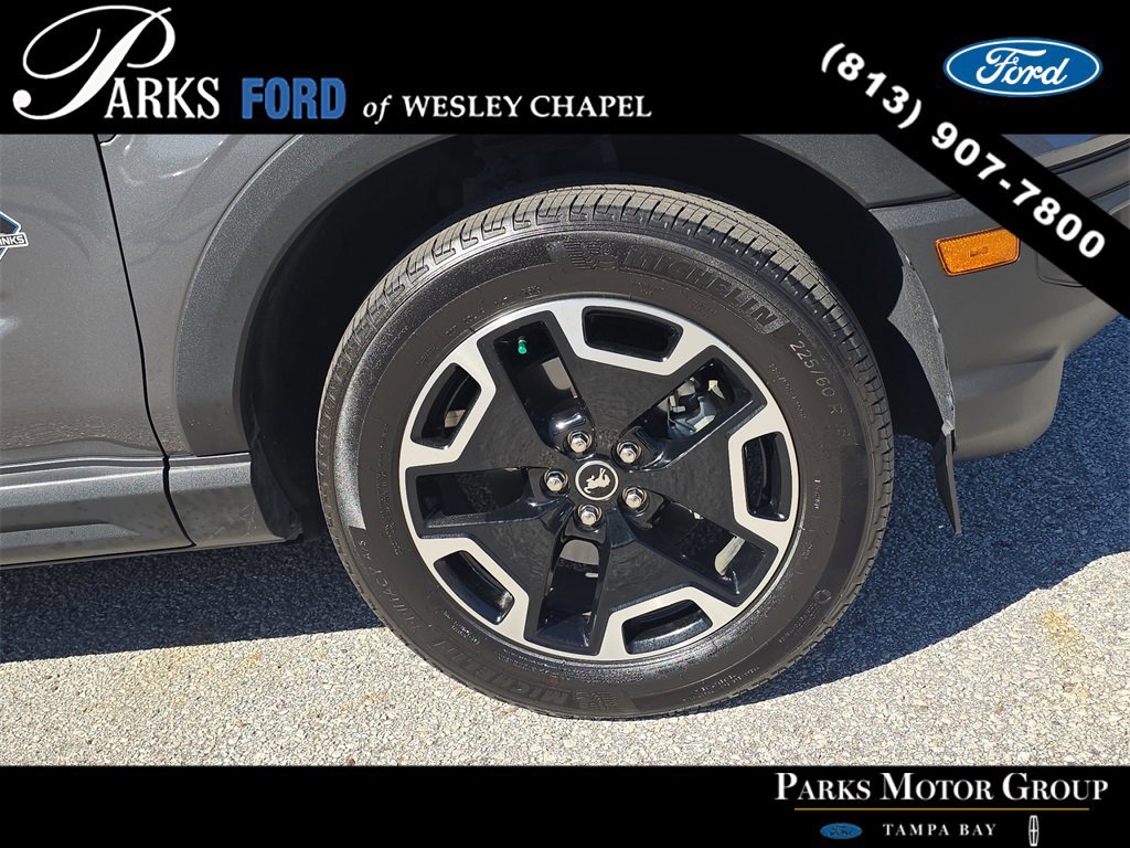 Certified 2023 Ford Bronco Sport Outer Banks w/ Tech Package image 32