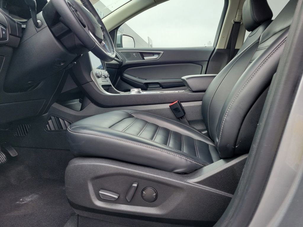 Certified 2024 Ford Edge SEL image 19