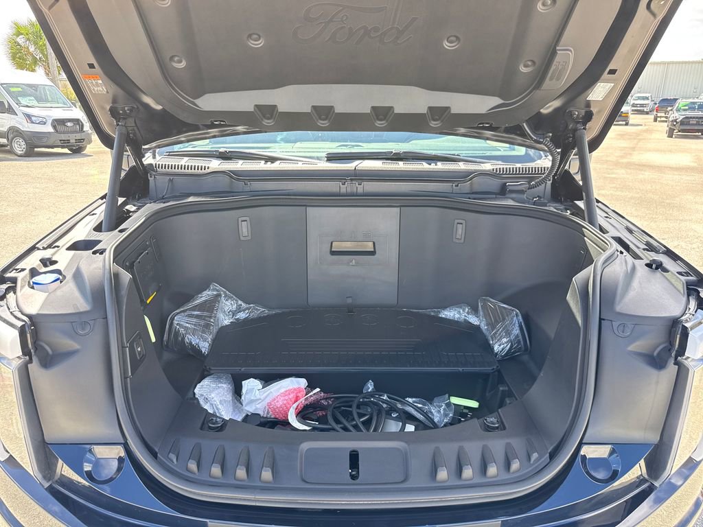 Certified 2025 Ford F150 Lightning Flash image 30