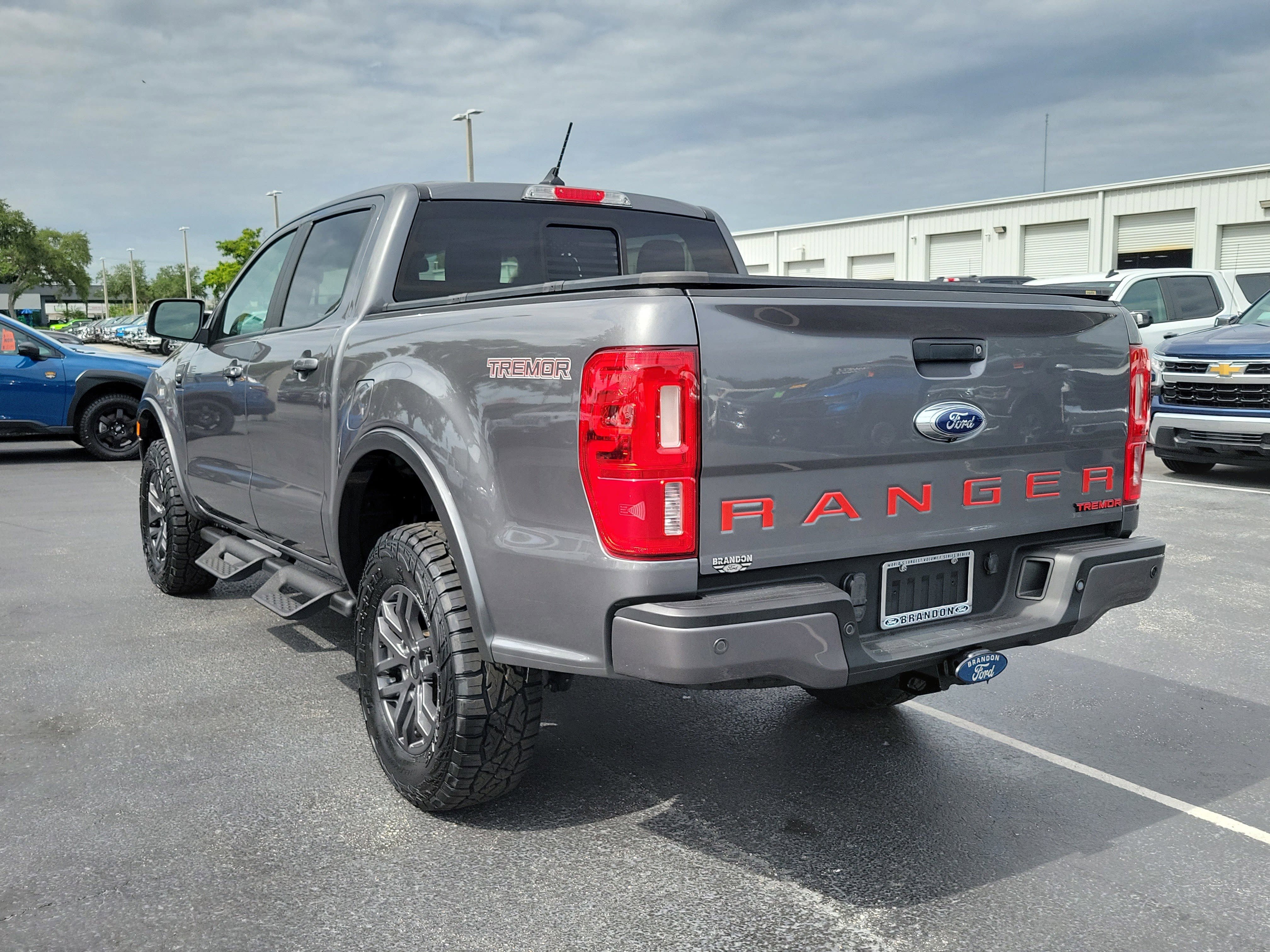 Certified 2021 Ford Ranger Lariat w/ Tremor Off-Road Package AWD/4WD image 7