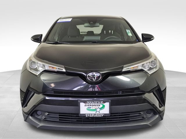 Used 2019 Toyota C-HR LE FWD video 2