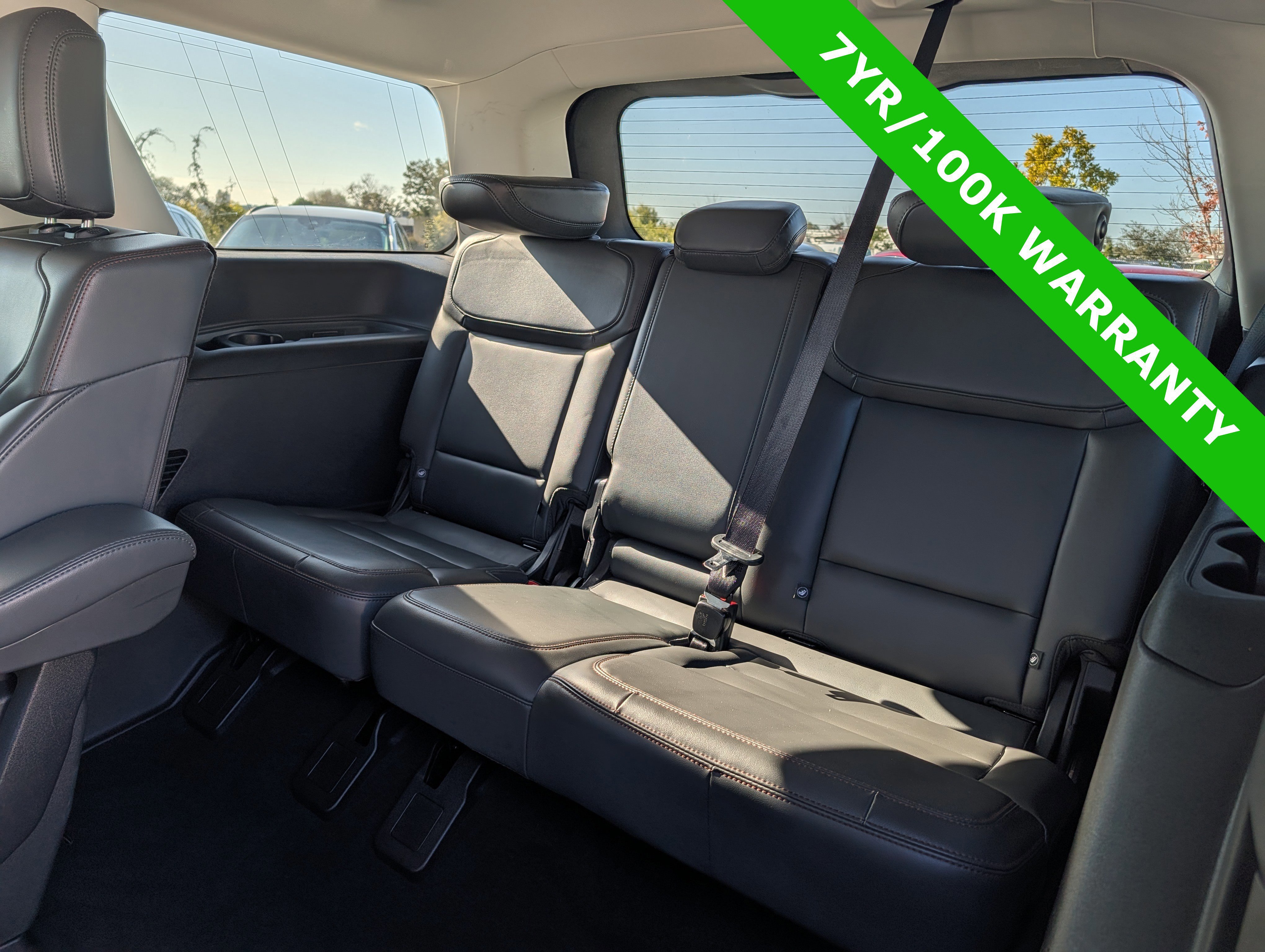 Certified 2025 Ford Expedition Active image 19