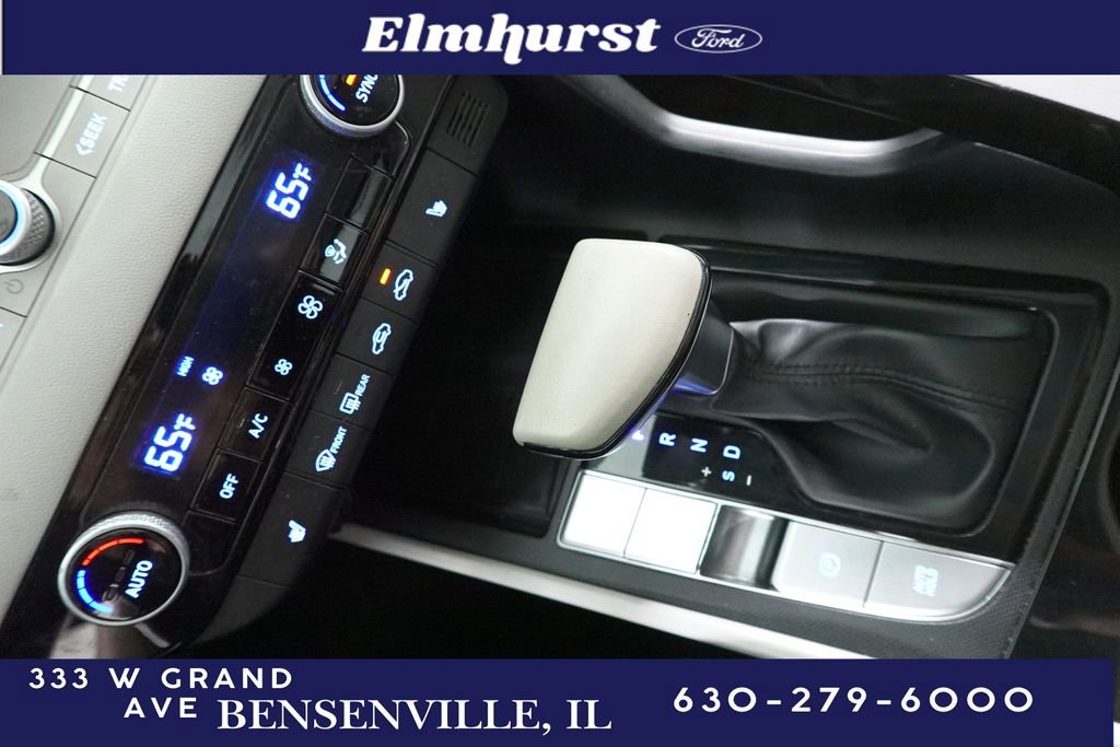 Used 2021 Hyundai Elantra Limited image 21