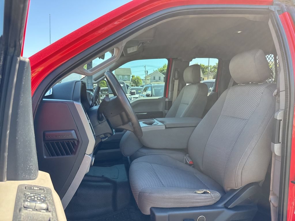 Certified 2019 Ford F550 4x4 SuperCab Super Duty w/ XLT Value Package image 13