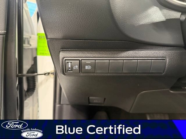 Used 2024 Toyota Corolla SE FWD image 19