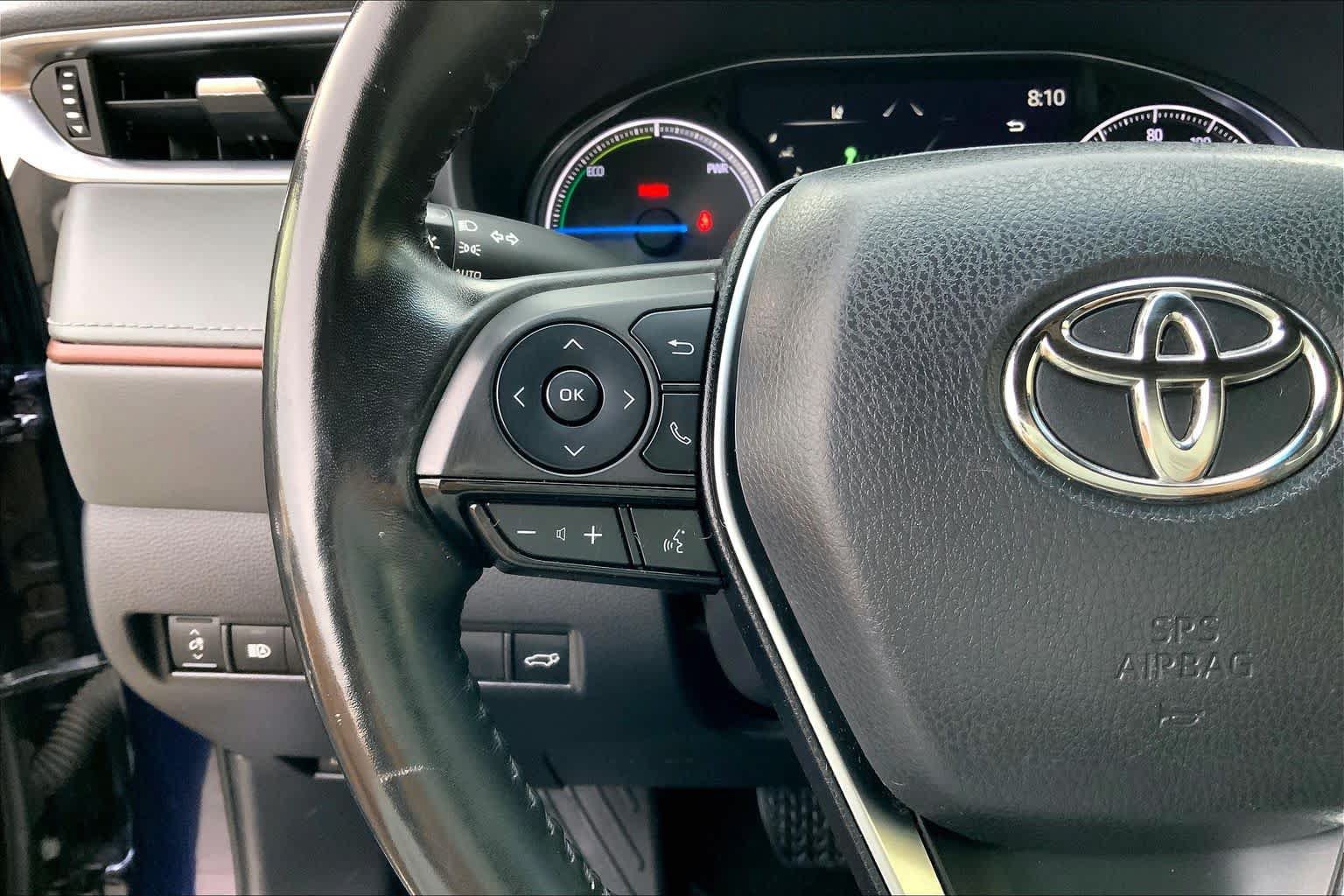 Used 2022 Toyota Venza XLE AWD/4WD image 22