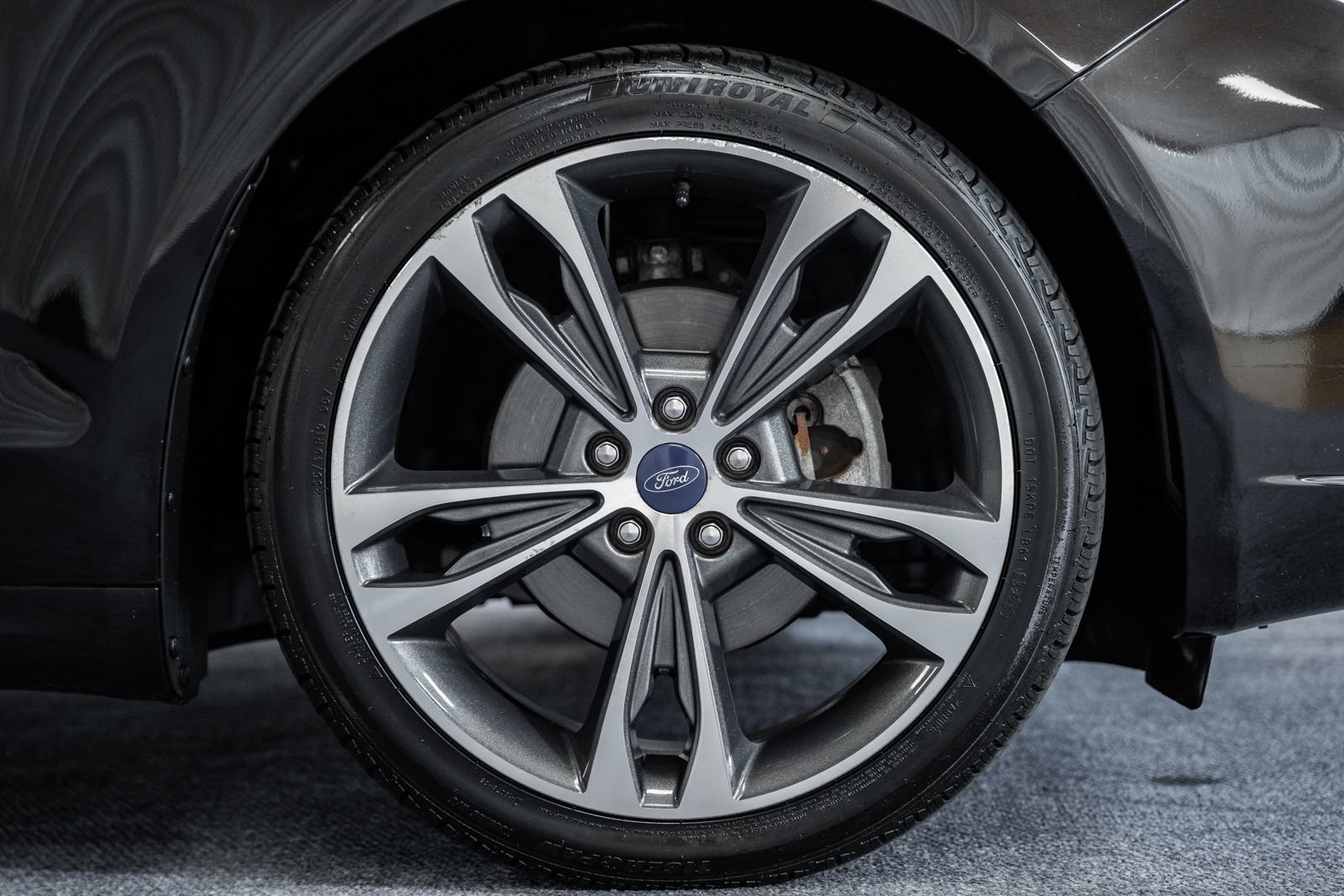 Certified 2019 Ford Fusion Titanium AWD/4WD image 15