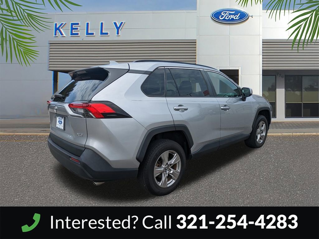 Used 2023 Toyota RAV4 XLE FWD image 6
