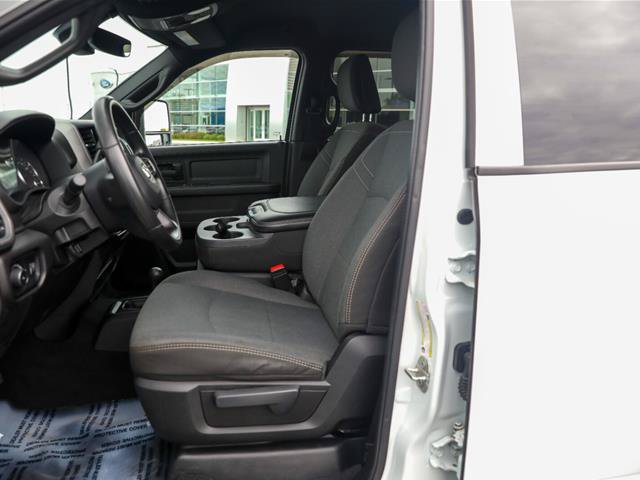 Used 2024 RAM 3500 Tradesman w/ Towing Technology Group AWD/4WD image 21