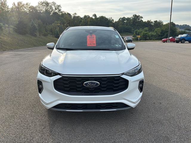 Certified 2023 Ford Escape ST-Line Elite w/ Premium Technology Package image 8