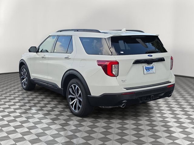 Certified 2023 Ford Explorer ST-Line w/ Class IV Trailer Tow Package RWD image 4