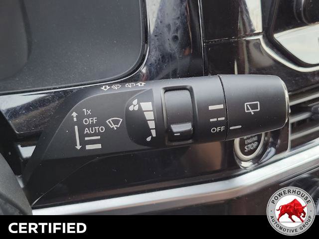 Used 2022 Nissan Pathfinder Platinum w/ Cargo Package AWD/4WD image 34