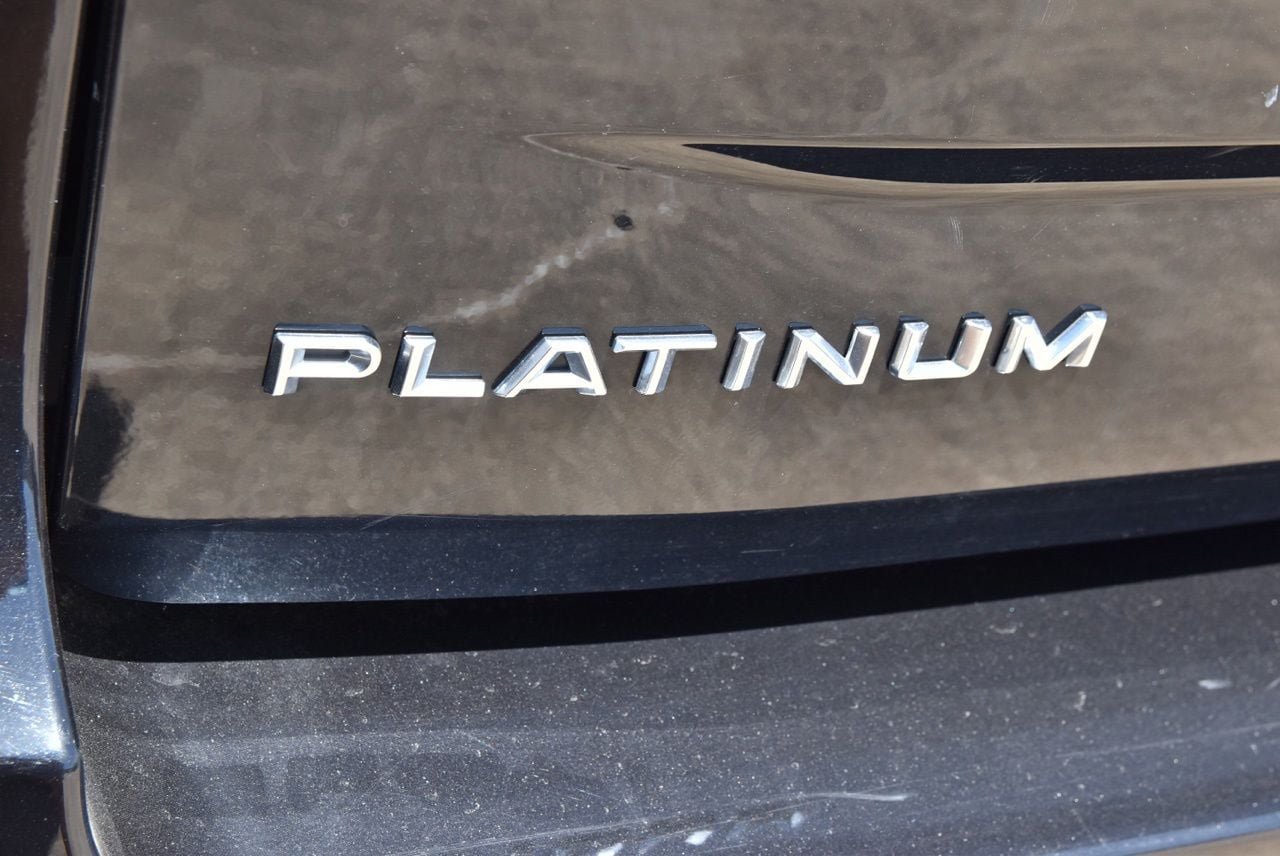 Certified 2025 Ford Expedition Max Platinum w/ Driver's Package AWD/4WD image 10