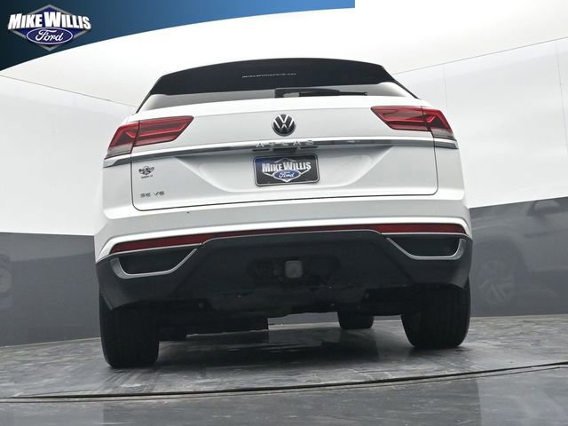 Used 2023 Volkswagen Atlas Cross Sport SE w/ Panoramic Sunroof Package image 12