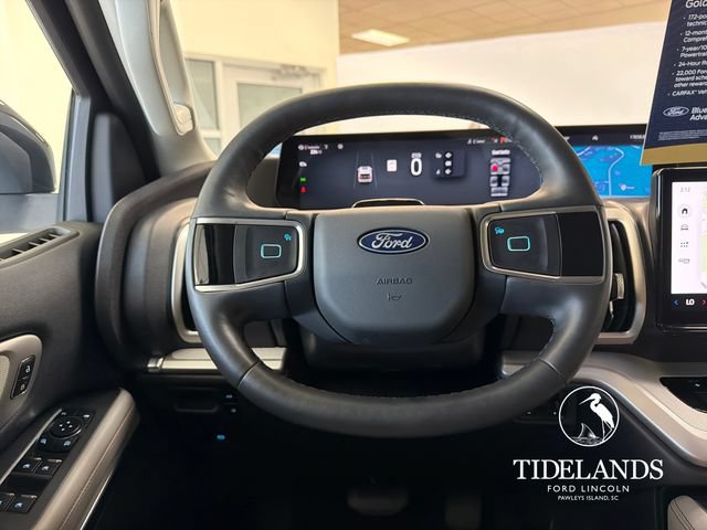 Certified 2025 Ford Expedition Active RWD image 18
