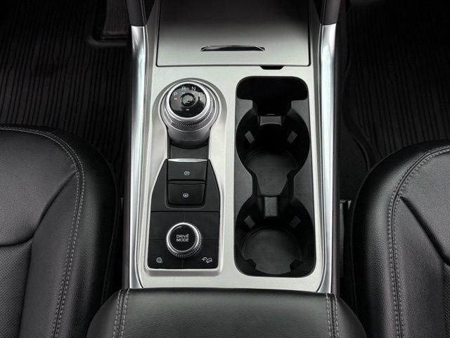 Certified 2023 Ford Explorer Limited w/ Hybrid Equipment Group 310A AWD/4WD image 29