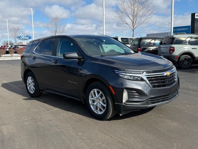 Used 2023 Chevrolet Equinox LT FWD image 2