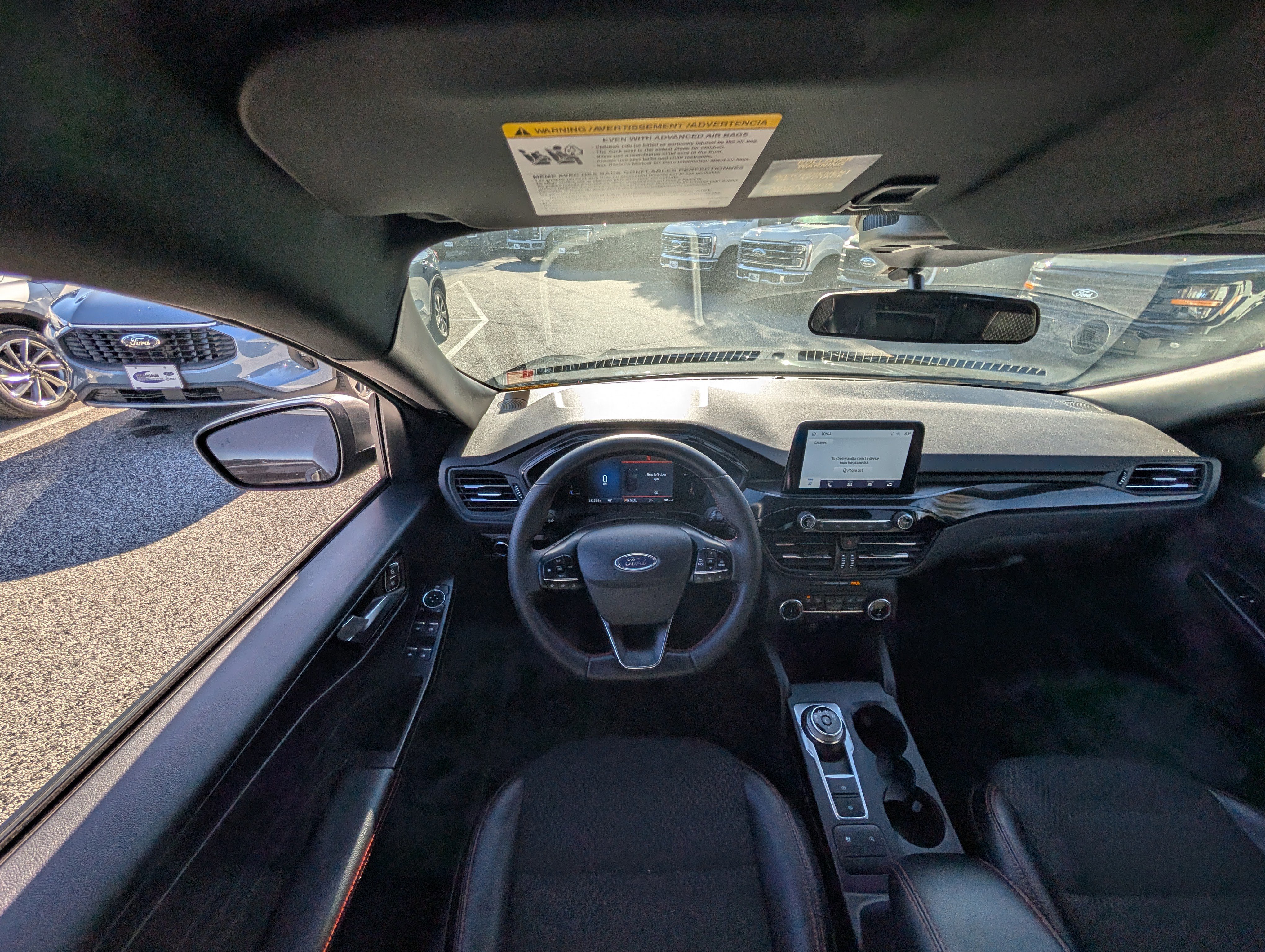 Certified 2025 Ford Escape ST-Line image 17