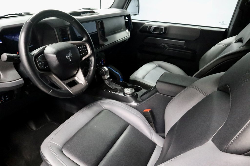 Certified 2024 Ford Bronco Black Diamond image 18