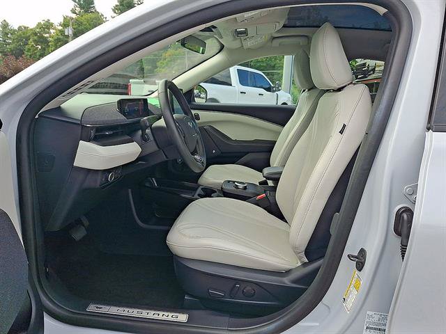 Certified 2023 Ford Mustang Mach-E Premium AWD/4WD image 11