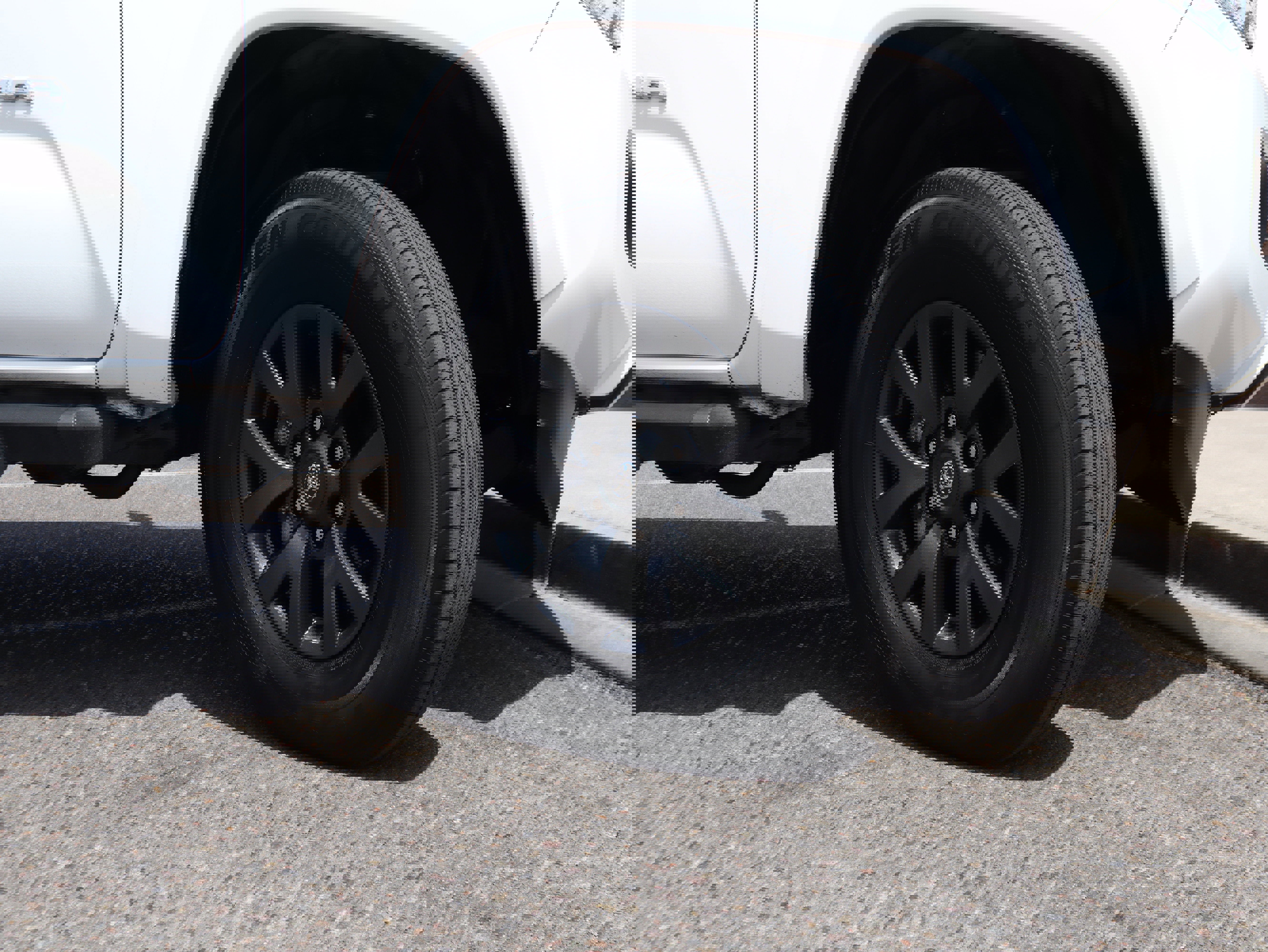 Used 2023 Toyota Tacoma SR5 RWD image 14