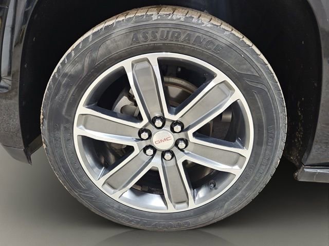 Used 2019 GMC Acadia Denali w/ Technology Package AWD/4WD image 23
