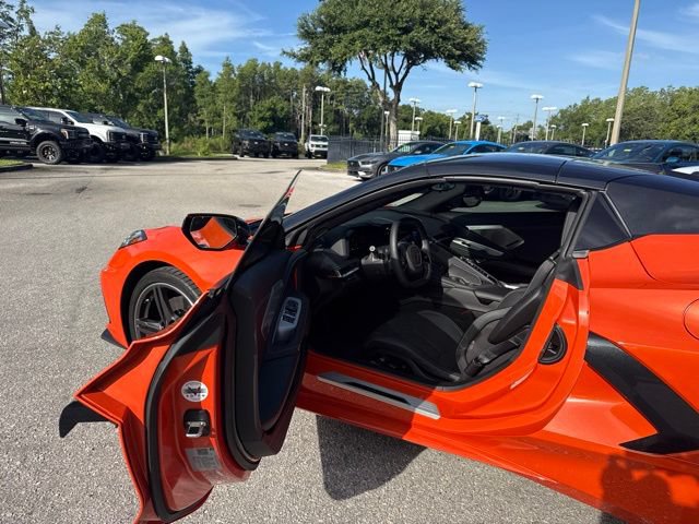 Used 2025 Chevrolet Corvette Stingray Preferred Conv w/ Z51 Performance Package RWD image 13