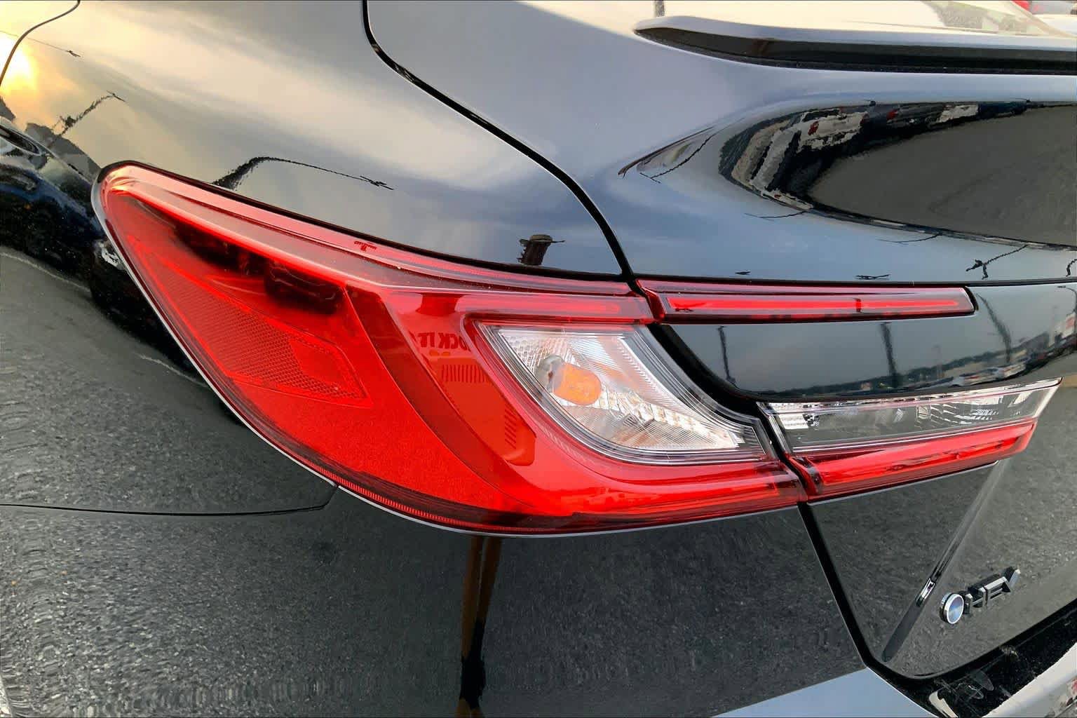 Used 2025 Toyota Camry SE w/ Multimedia Upgrade Package FWD image 27