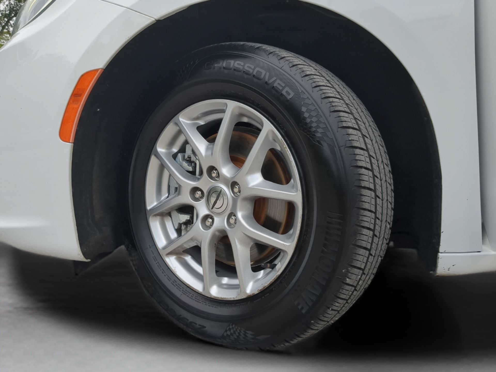 Used 2022 Chrysler Pacifica Touring-L FWD image 70